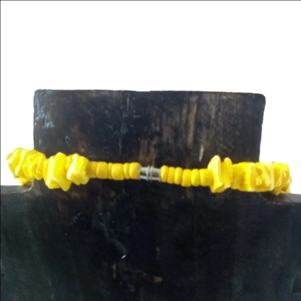 N/A yellow some